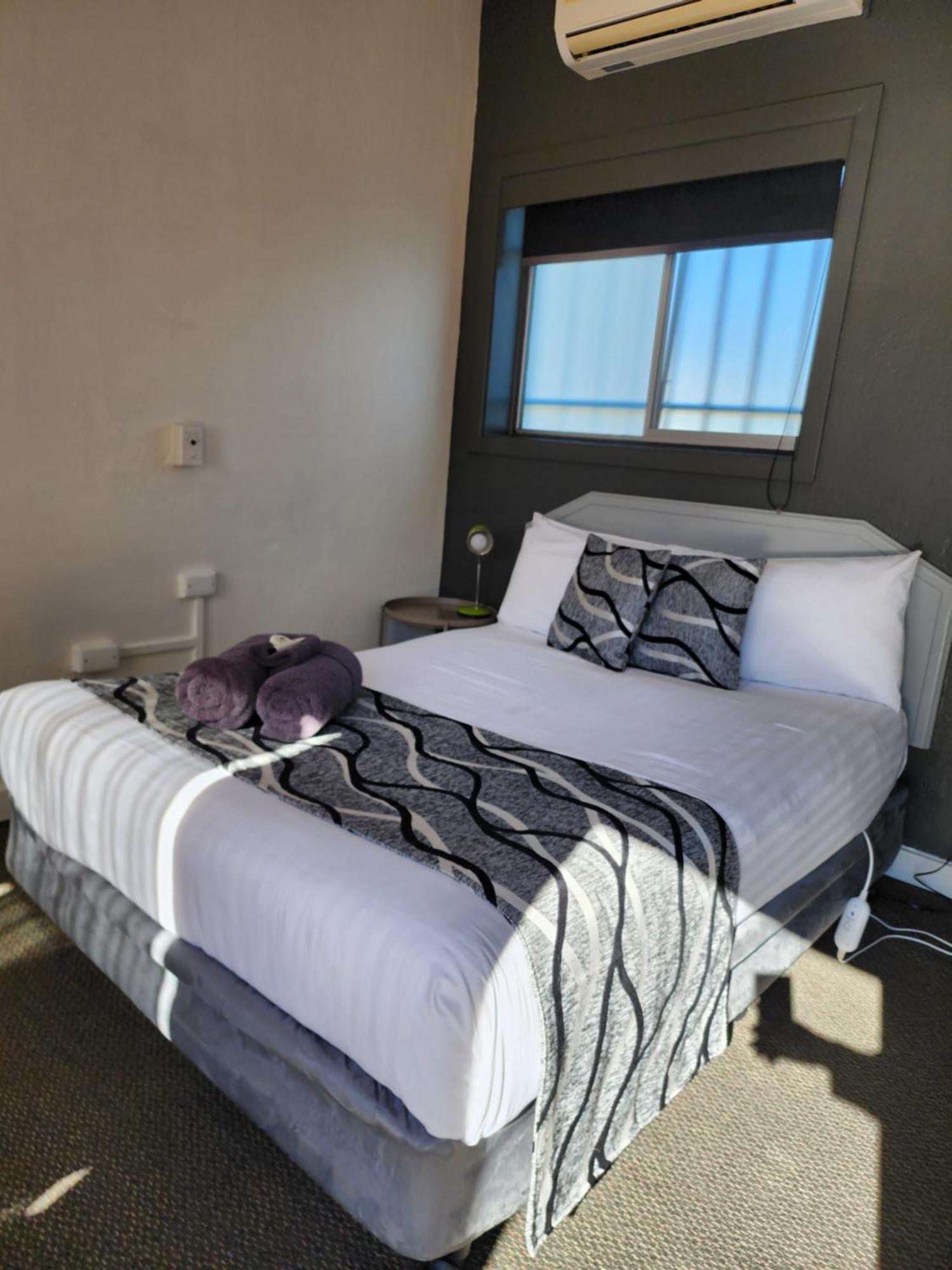 Inverell Motel Dış mekan fotoğraf